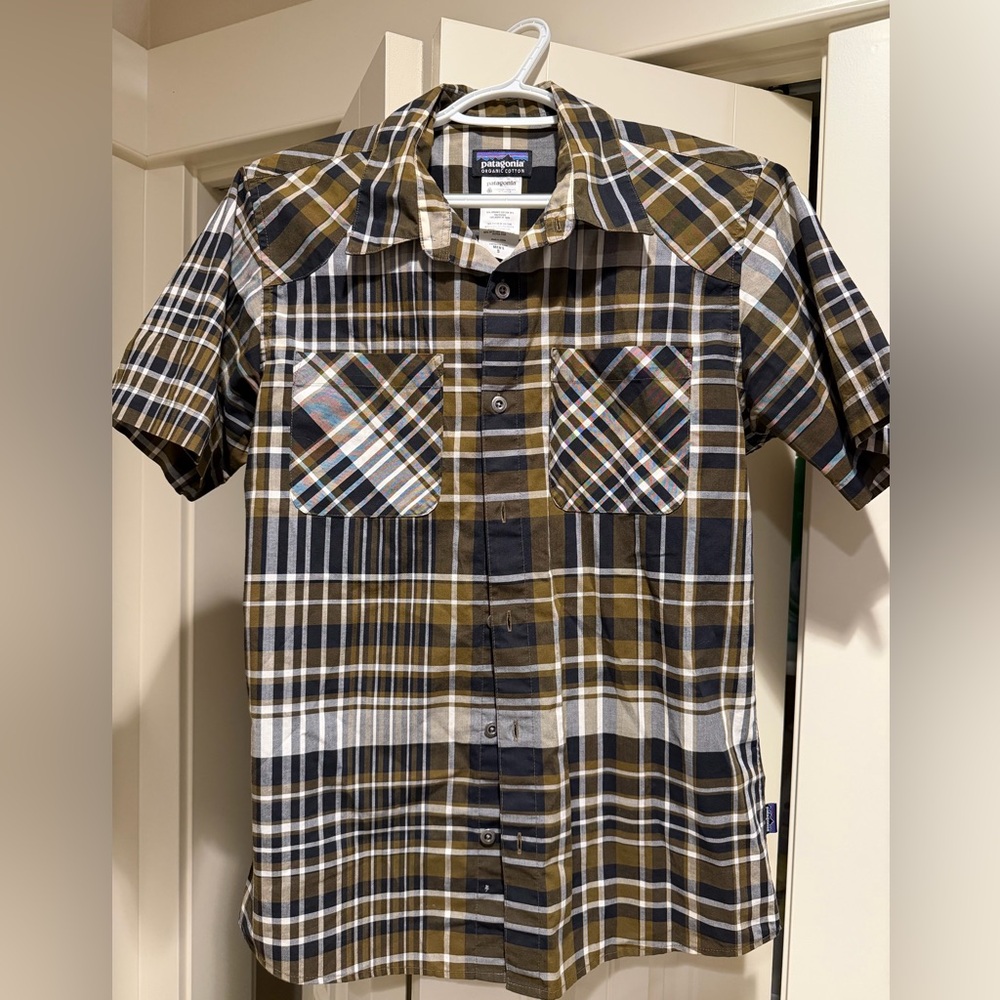 Patagonia Men's Multicolor Plaid Button Down Shirt